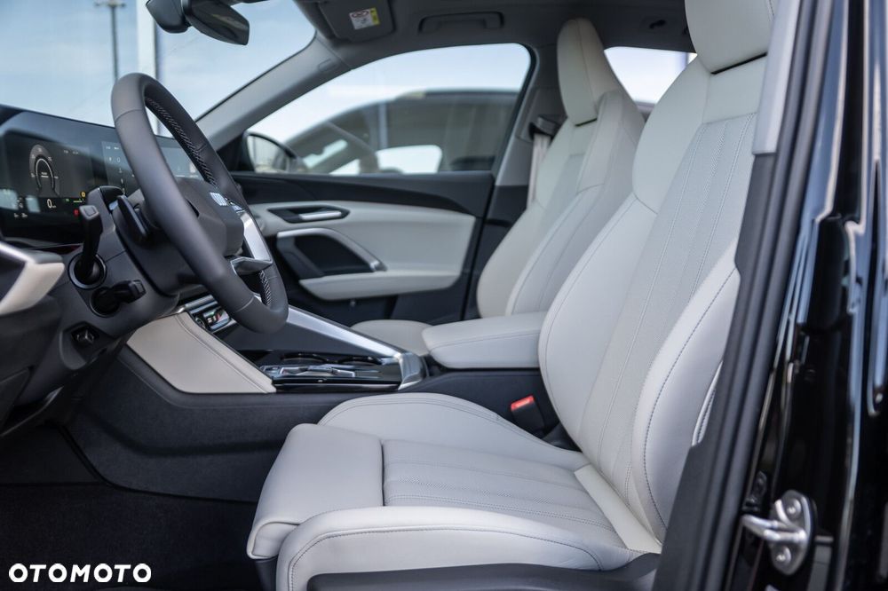 Audi Q5 e-Hybrid 220 kW Quattro S tronic - 16
