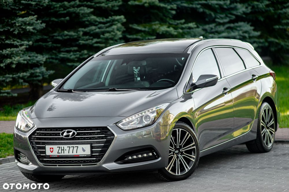 Hyundai i40 Kombi 1.7 CRDi DCT Premium - 4