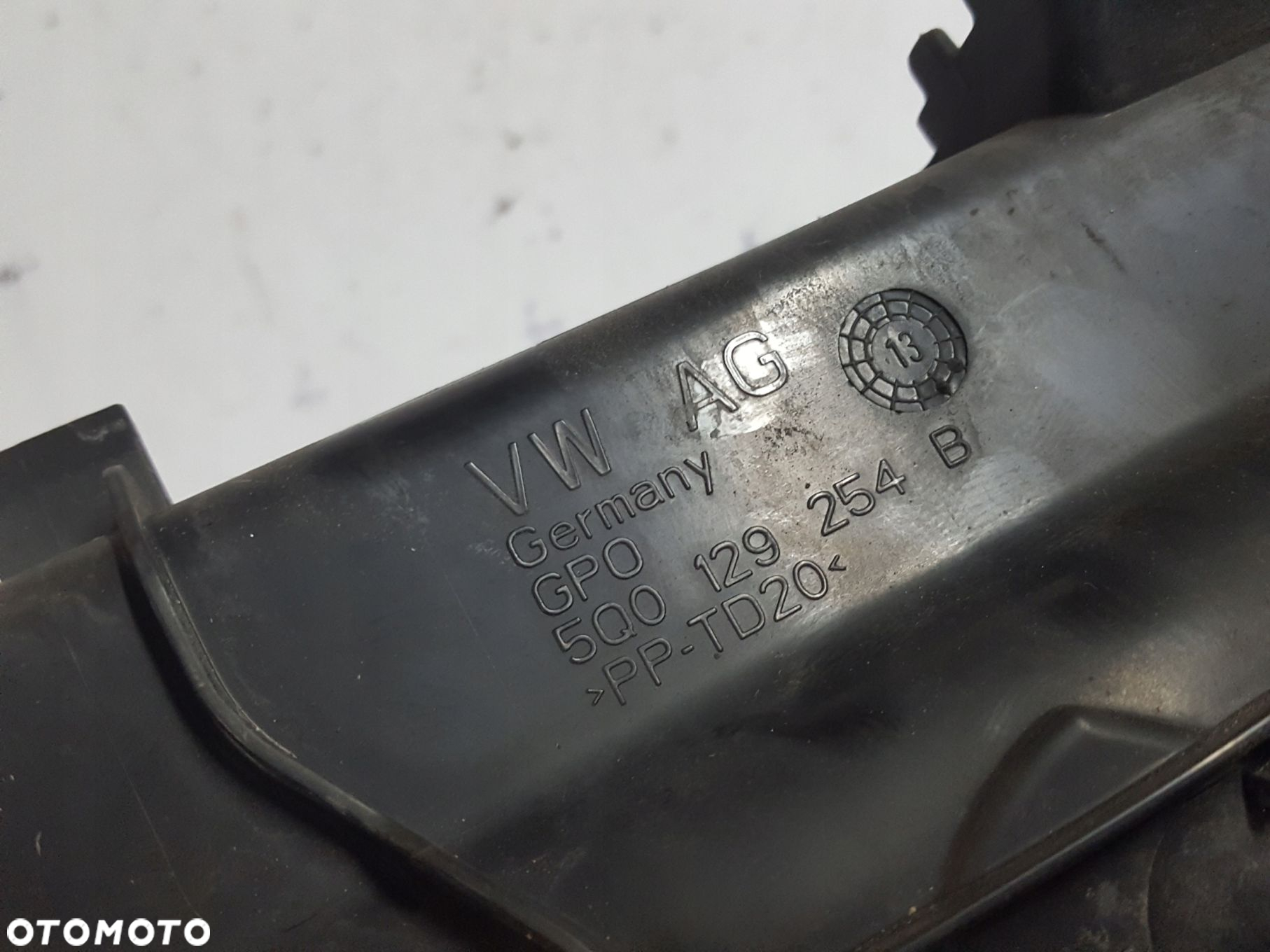 AUDI A3 8V 13-16r 1.4 TFSI KIEROWNICA WLOT POWIETRZA 5Q0129254B - 3