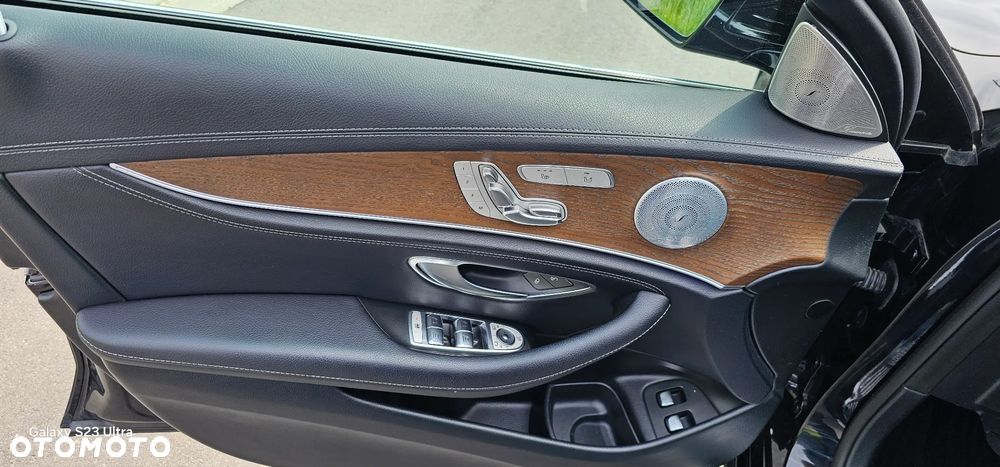 Mercedes-Benz Klasa E 220 d Business Edition 9G-TRONIC - 29