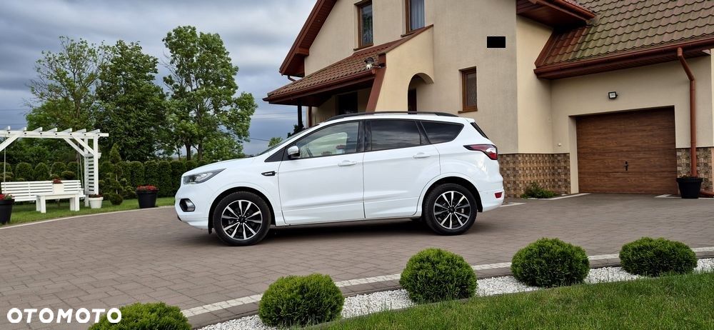 Ford Kuga 2.0 TDCi 4x2 ST-Line - 3