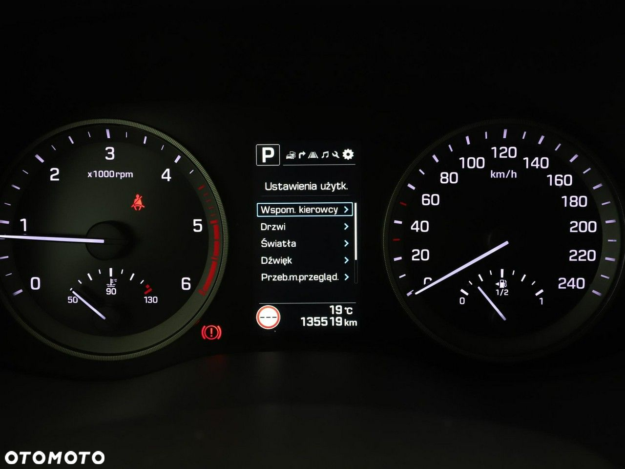 Hyundai Tucson 1.7 CRDI BlueDrive Premium 2WD DCT - 22
