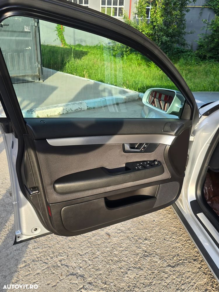 Audi A4 Limuzina - 5