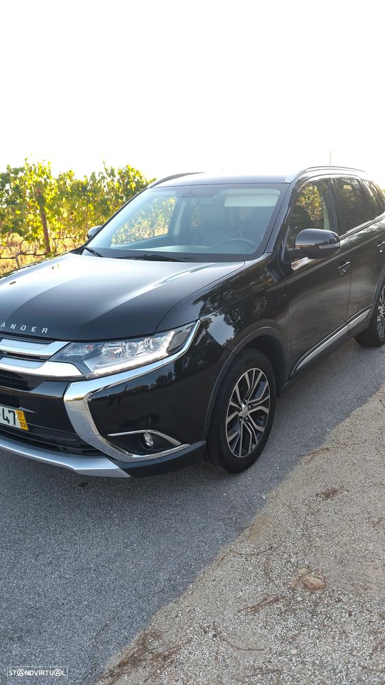 Mitsubishi Outlander 2.2 DI-D Intense Black Edition - 8