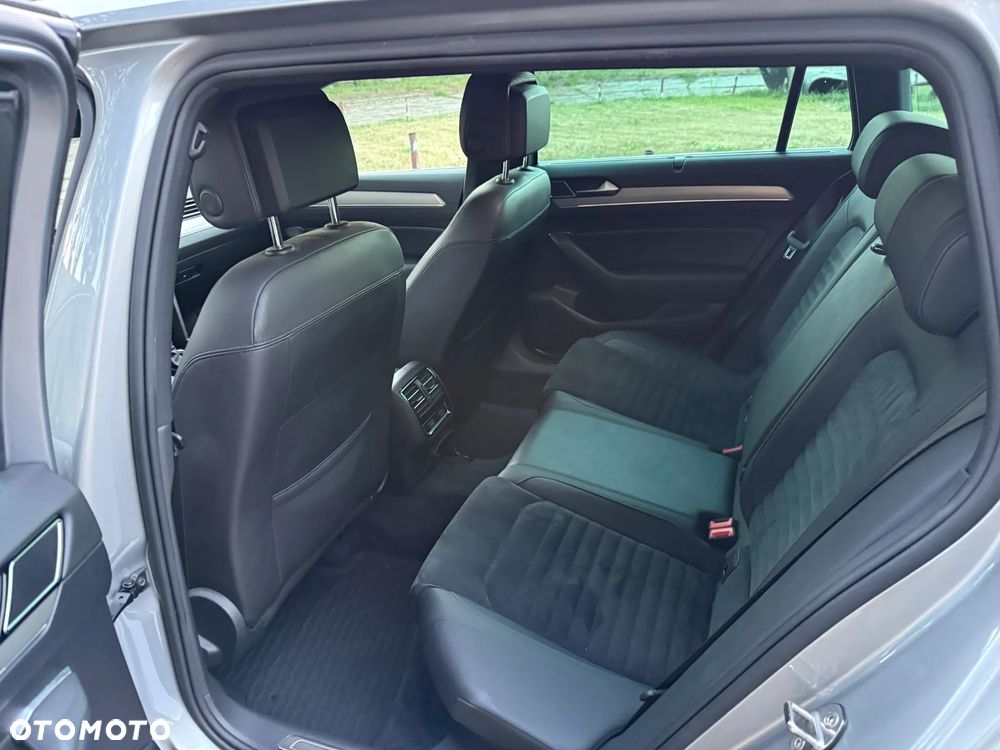 Volkswagen Passat 2.0 TDI BMT SCR 4Mot Highline DSG7 - 19
