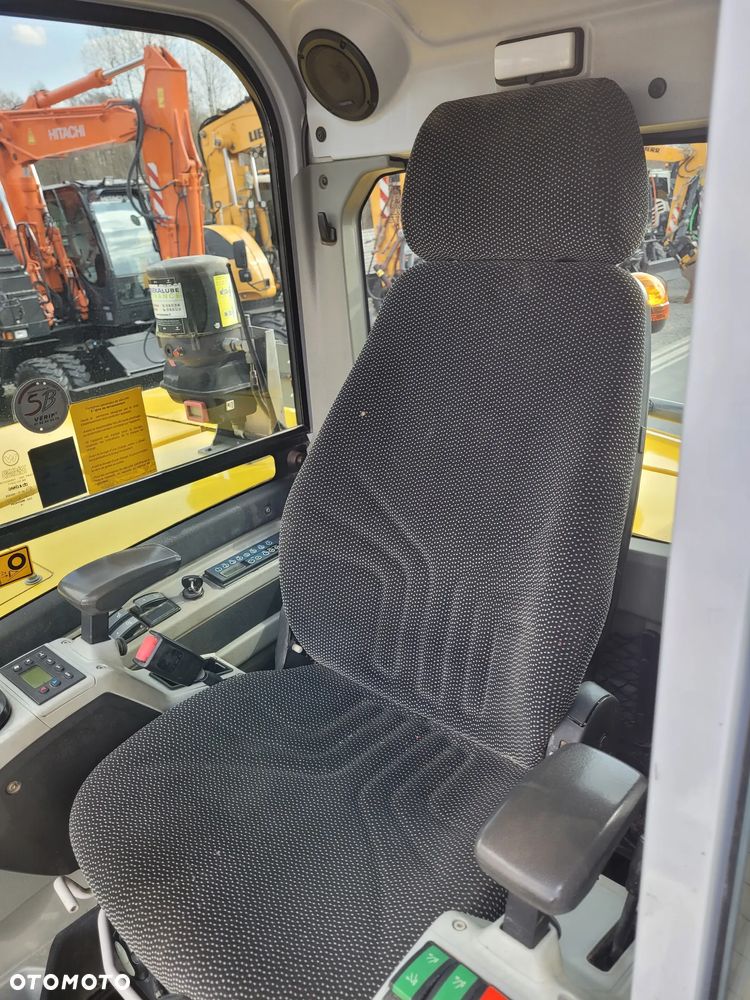 Wacker Neuson EW100 / ROTOTILT / 3 łyżki + widły / - 18
