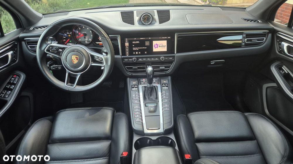 Porsche Macan - 10