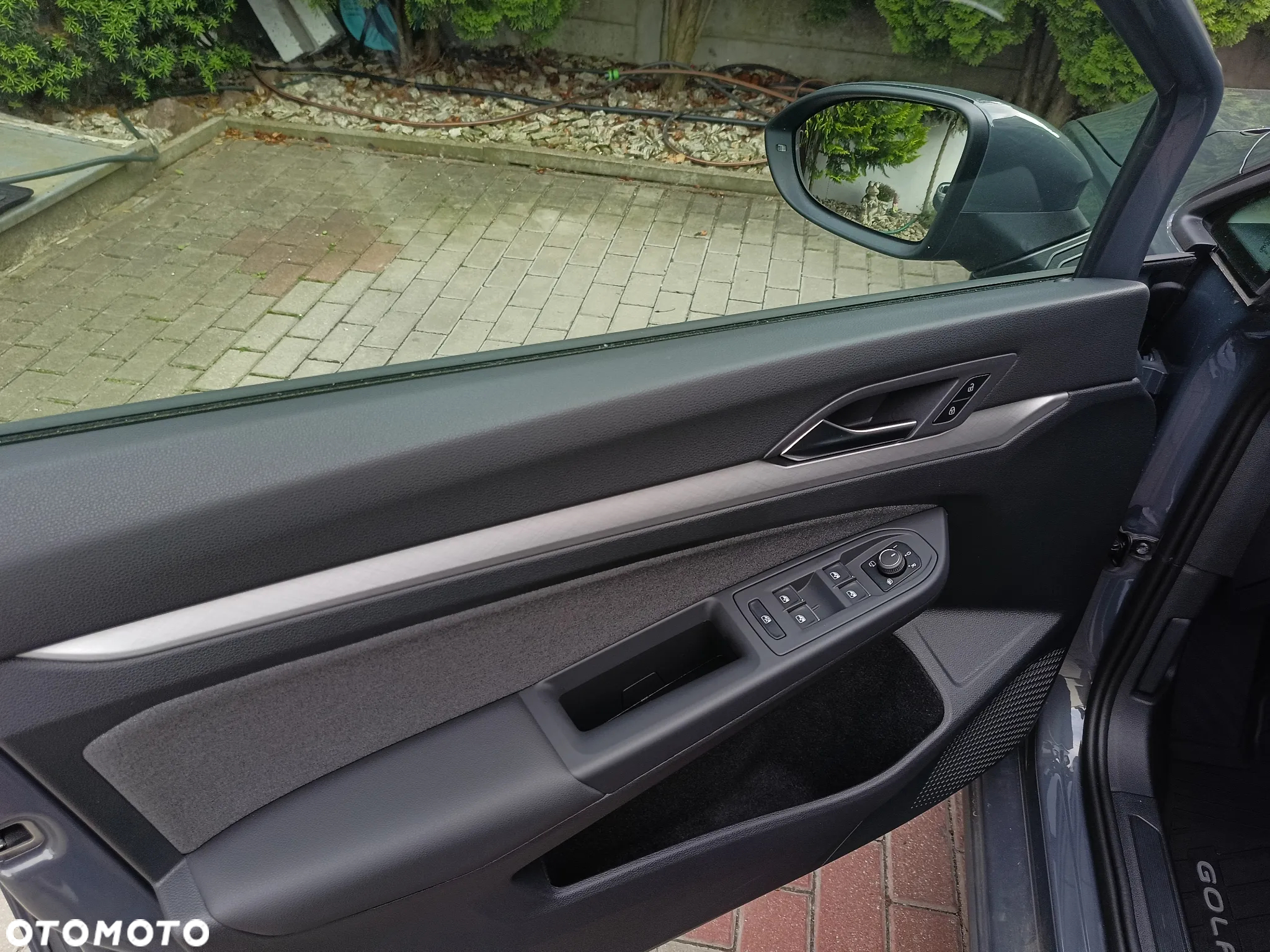 Volkswagen Golf - 15