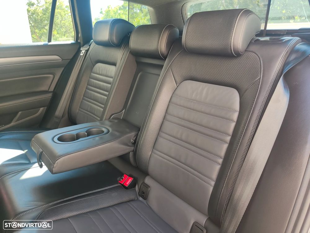 VW Passat Variant 2.0 TDI R-Line DSG - 8