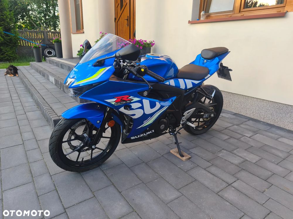 Suzuki GSX-R - 8