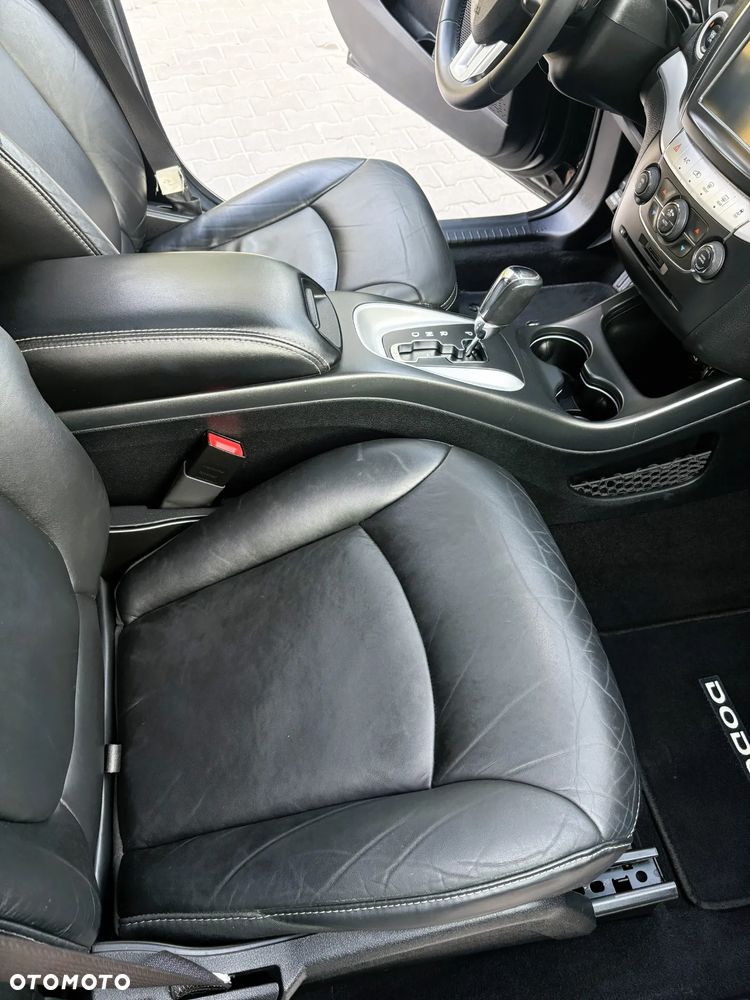 Dodge Journey - 15