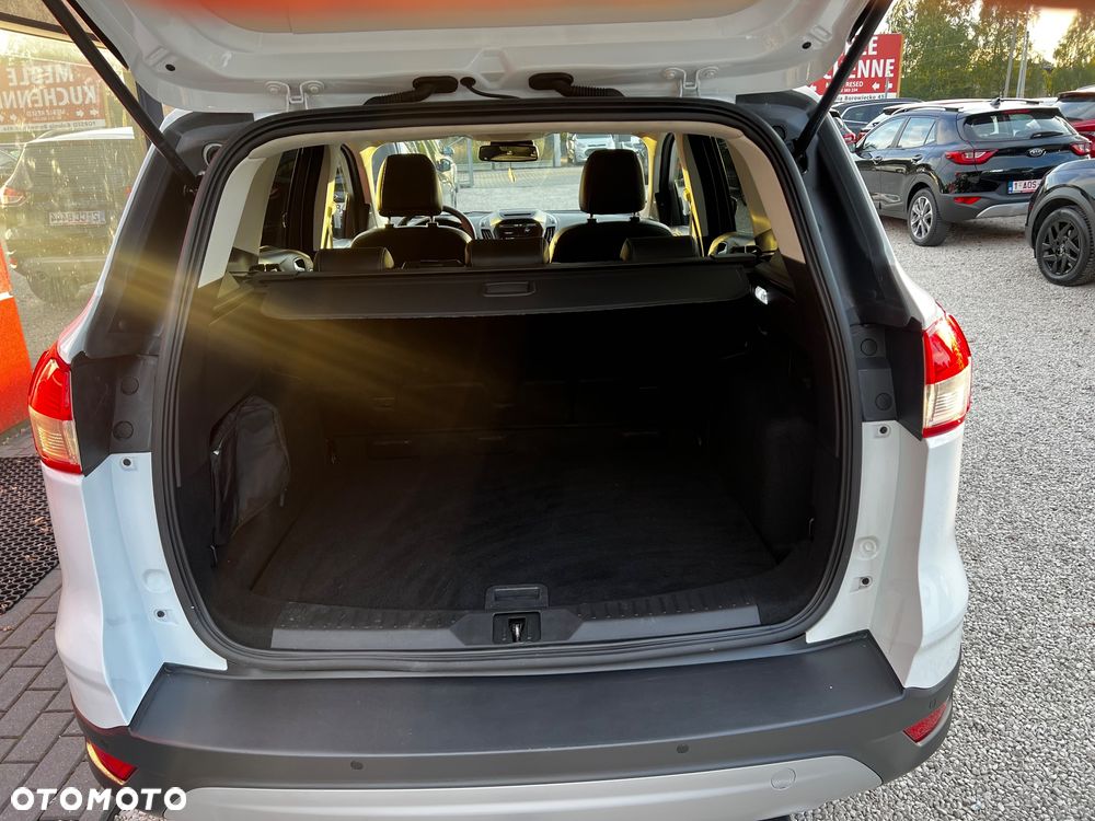 Ford Kuga - 30