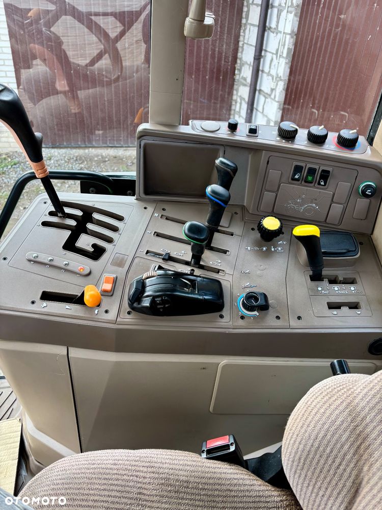 John Deere 6530 - 11