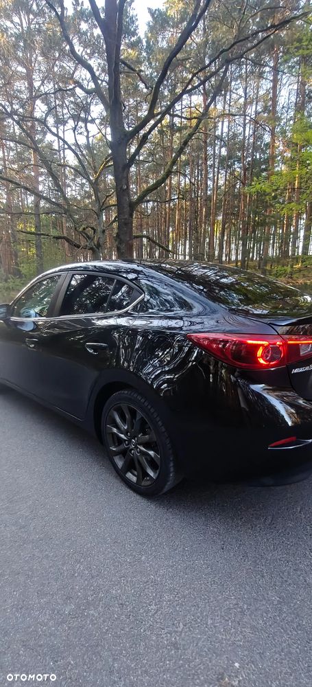 Mazda 3 - 8