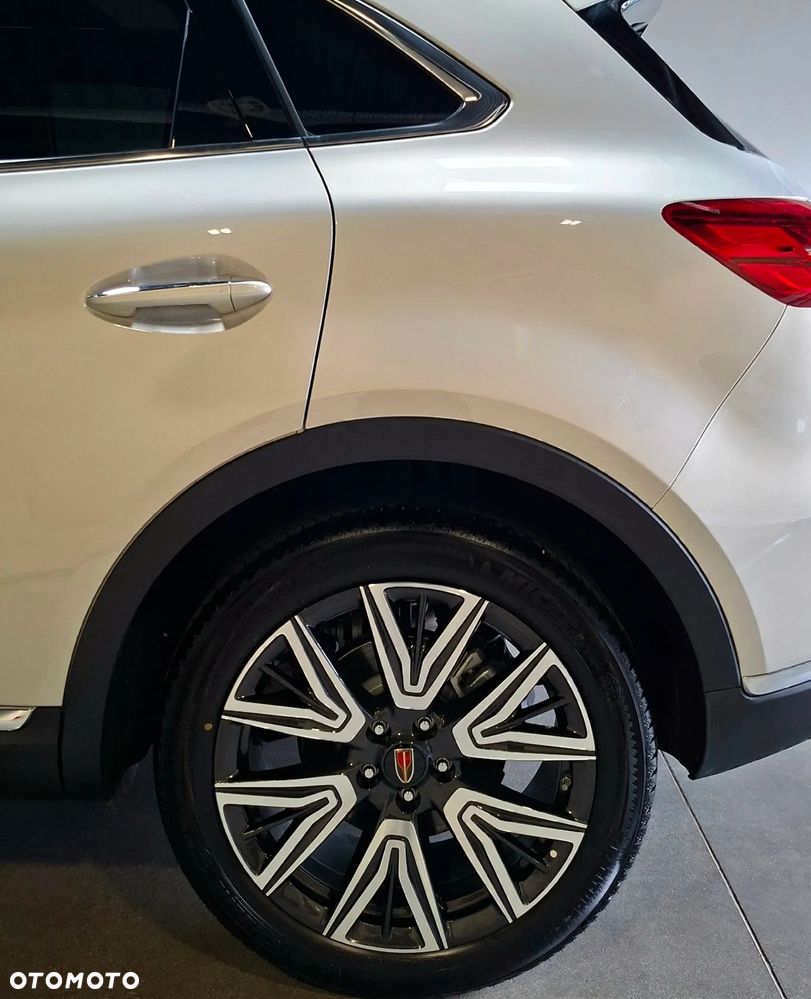 Hongqi HS5 2.0T AWD - 10