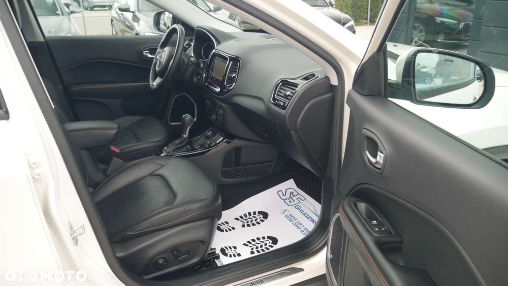 Jeep Compass - 20