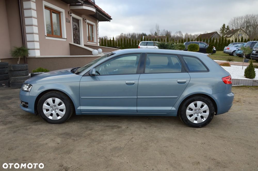 Audi A3 Sportback 1.6 TDI Attraction - 13