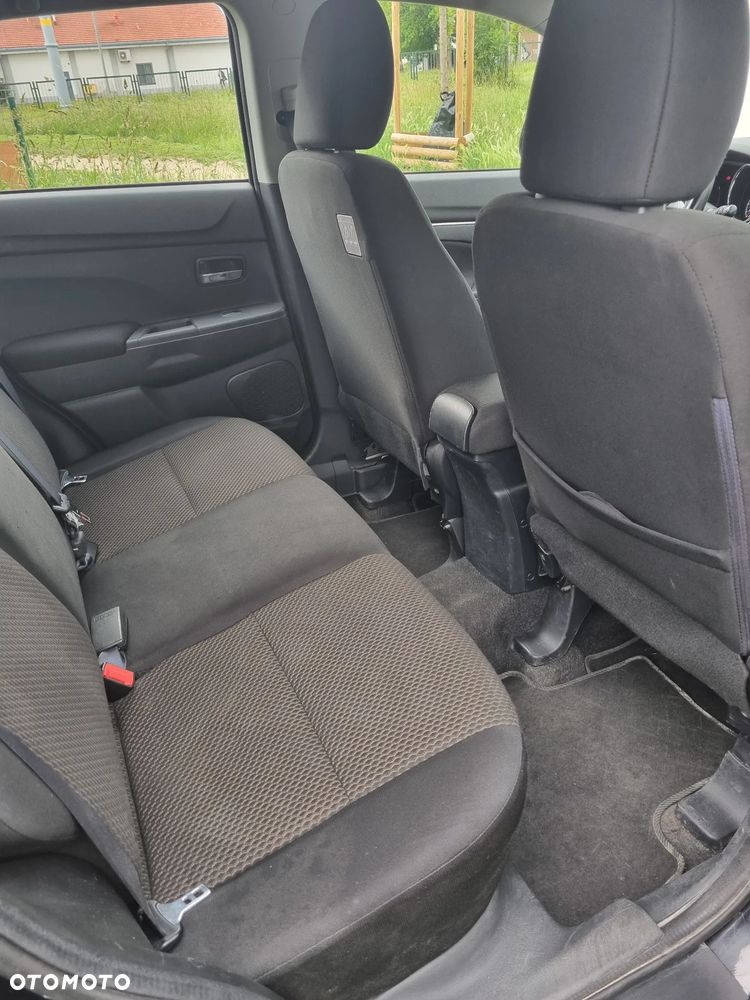 Mitsubishi ASX 1.6 Inform - 18