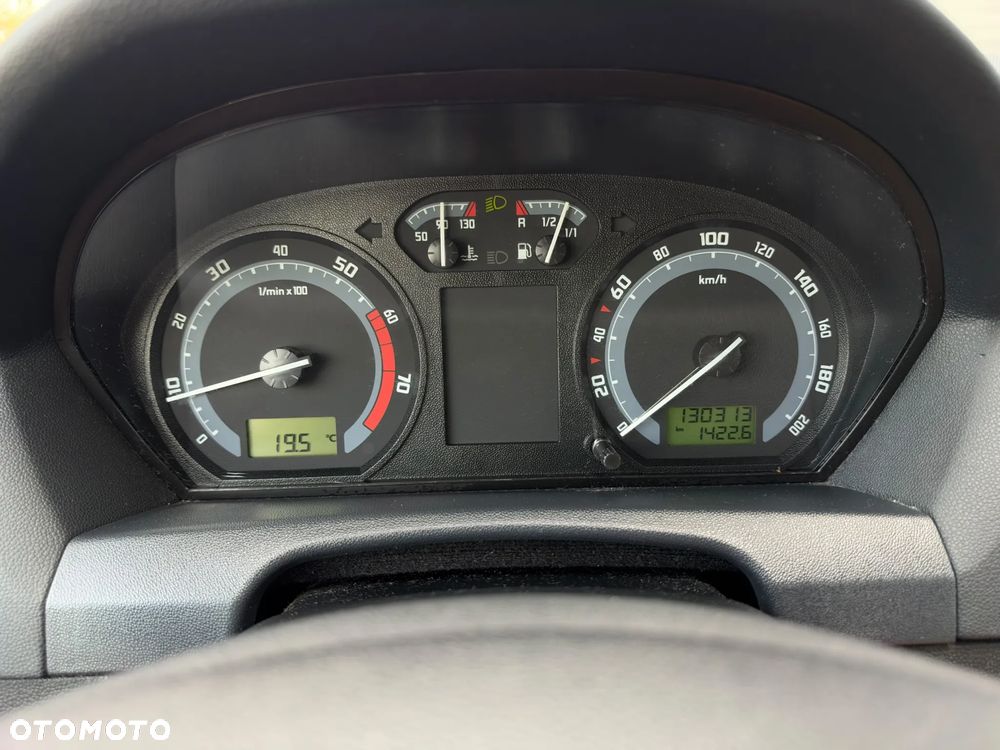 Skoda Octavia 1.4 Team Edition - 27