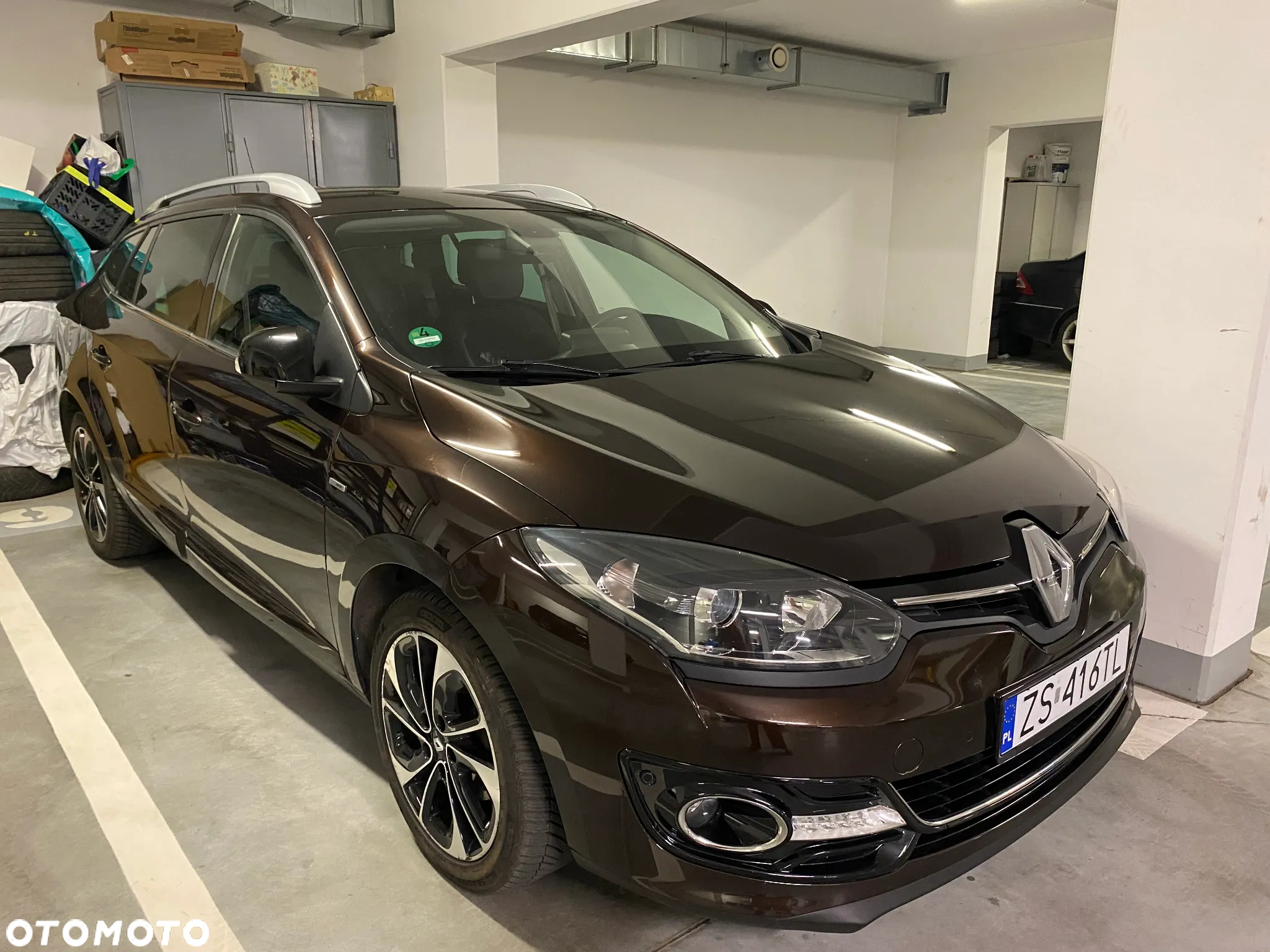 Renault Megane Grandtour ENERGY TCe 130 Start & Stop Bose Edition - 17