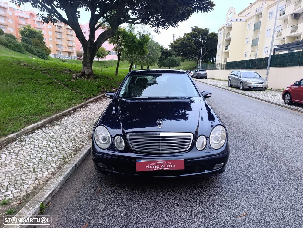Mercedes-Benz E 220 CDi Elegance - 4