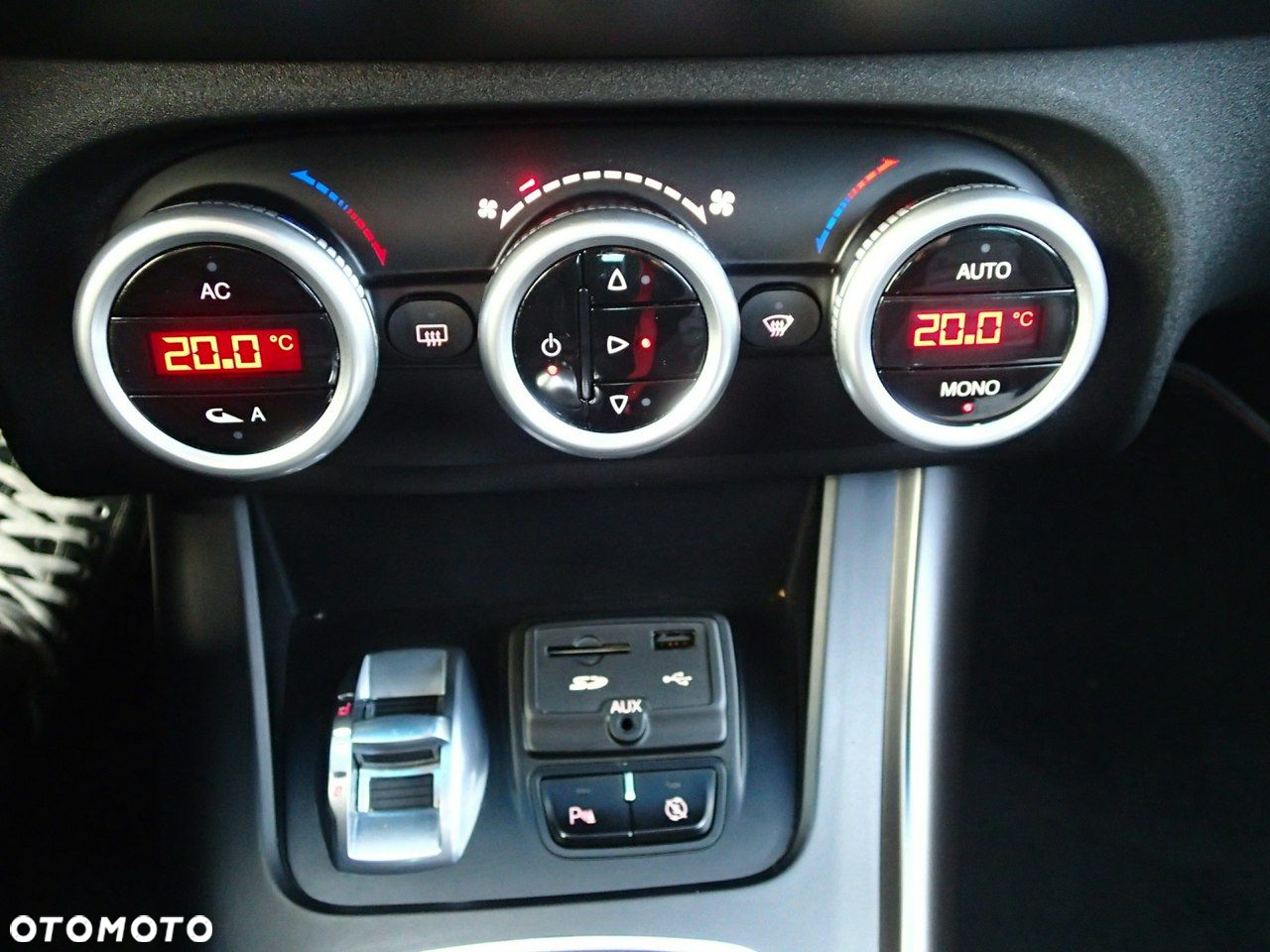 Alfa Romeo Giulietta 1.4 TB MultiAir Exclusive - 16