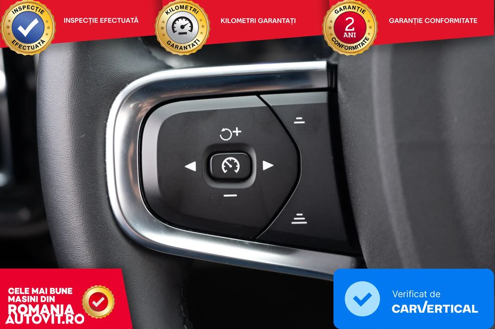 Volvo XC 40 Recharge Twin Motor AWD Plus - 11