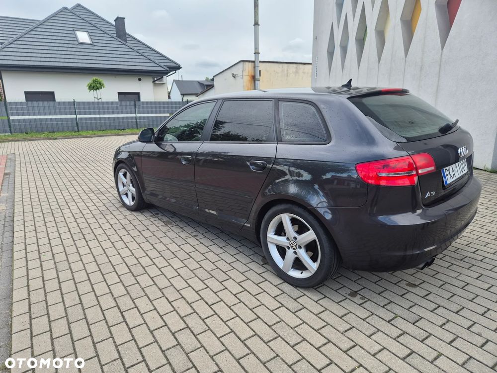 Audi A3 Sportback 1.9 TDI DPF Ambiente - 4