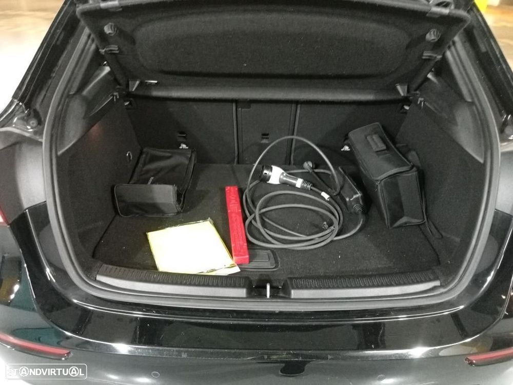 Mercedes-Benz A 250 e Style Plus - 10