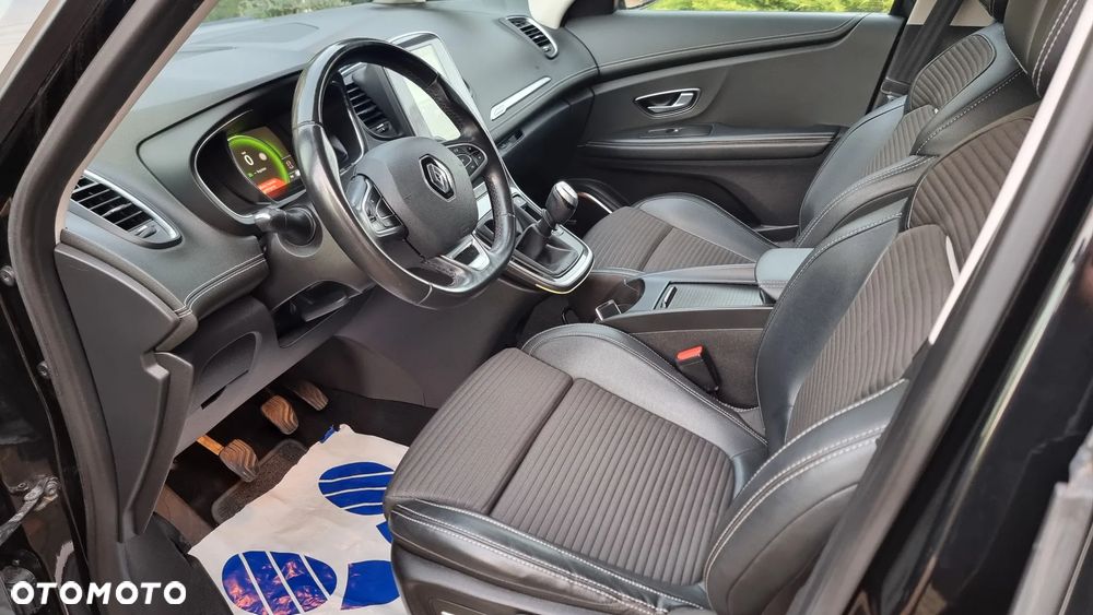 Renault Scenic 1.6 dCi Energy Bose Edition - 31