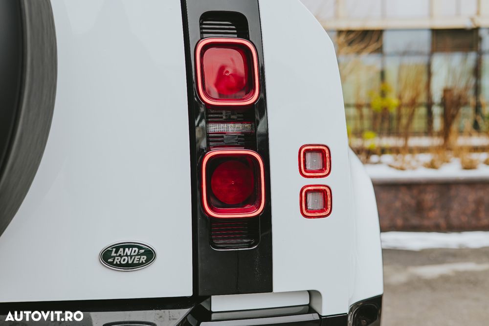 Land Rover Defender 90 3.0 D250 MHEV HSE - 13