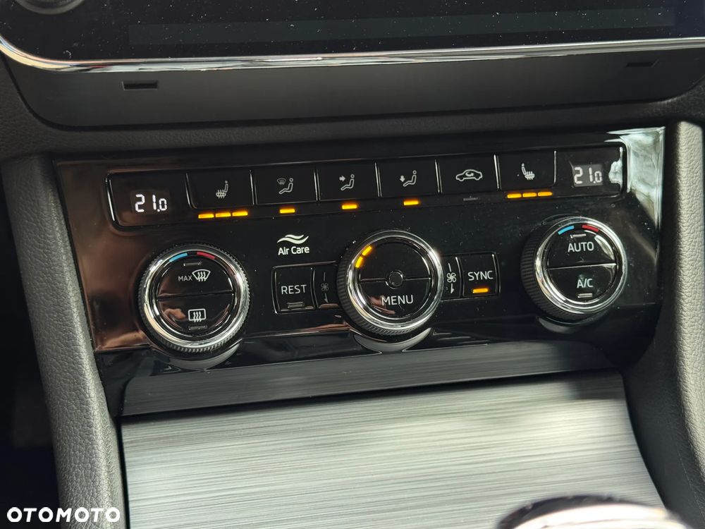 Skoda Superb 2.0 TSI Ambition DSG - 21