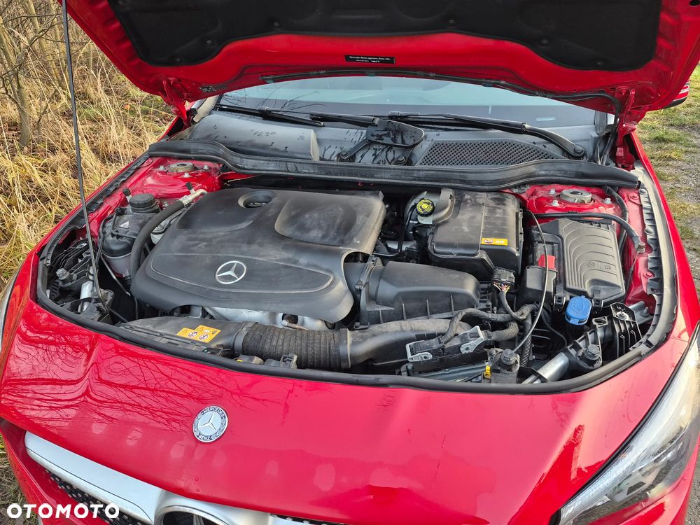 Mercedes-Benz CLA 250 Sport 7G-DCT - 9