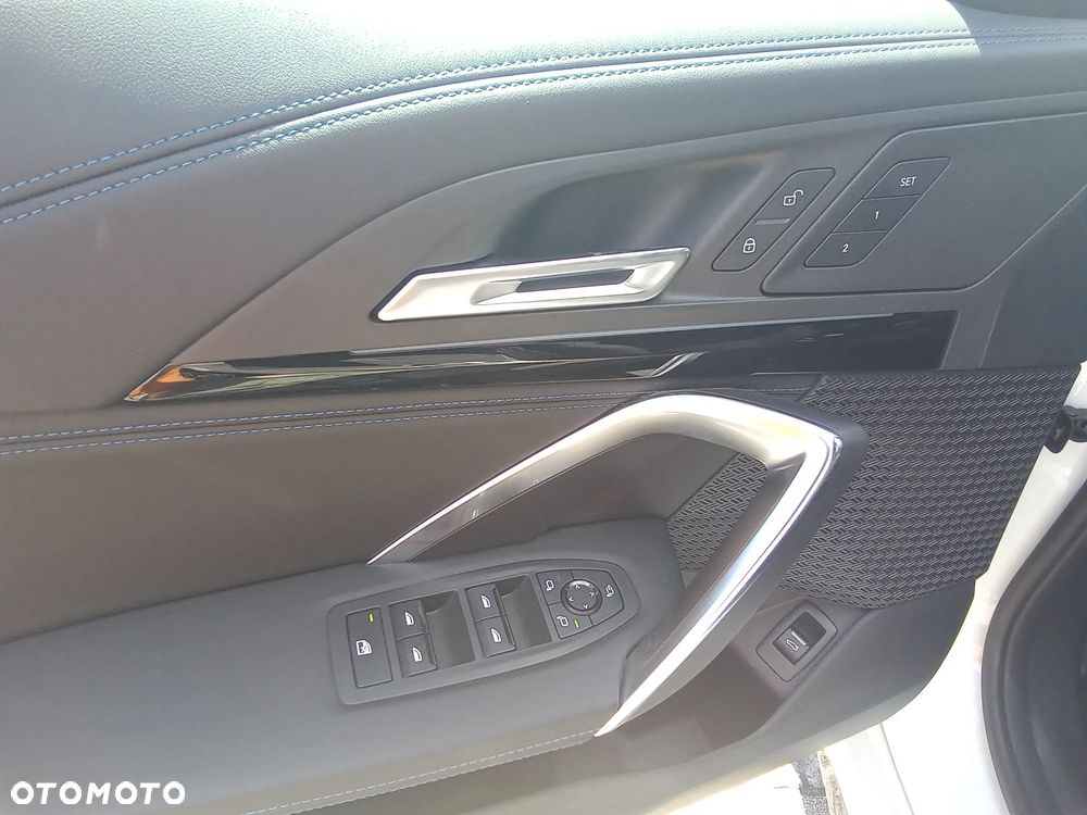 BMW X1 xDrive23d mHEV M Sport sport - 26