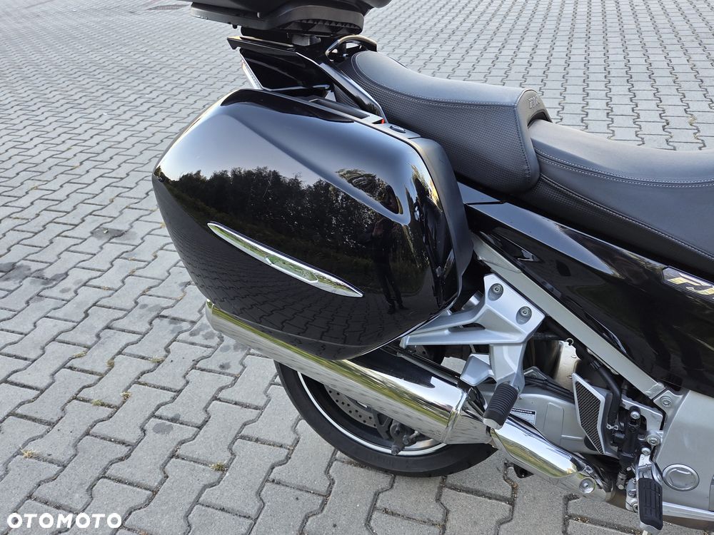 Yamaha FJR - 20