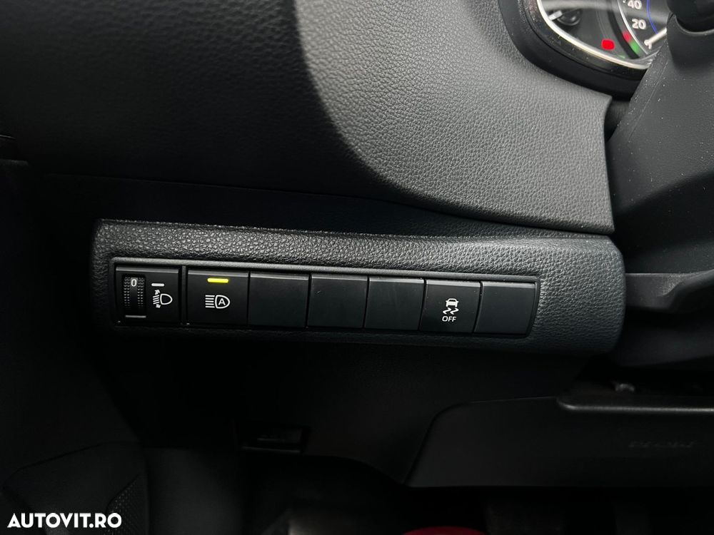Toyota Corolla - 22