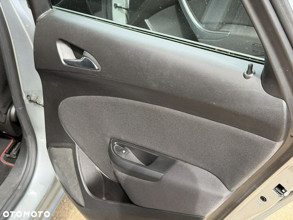 Opel Astra - 19