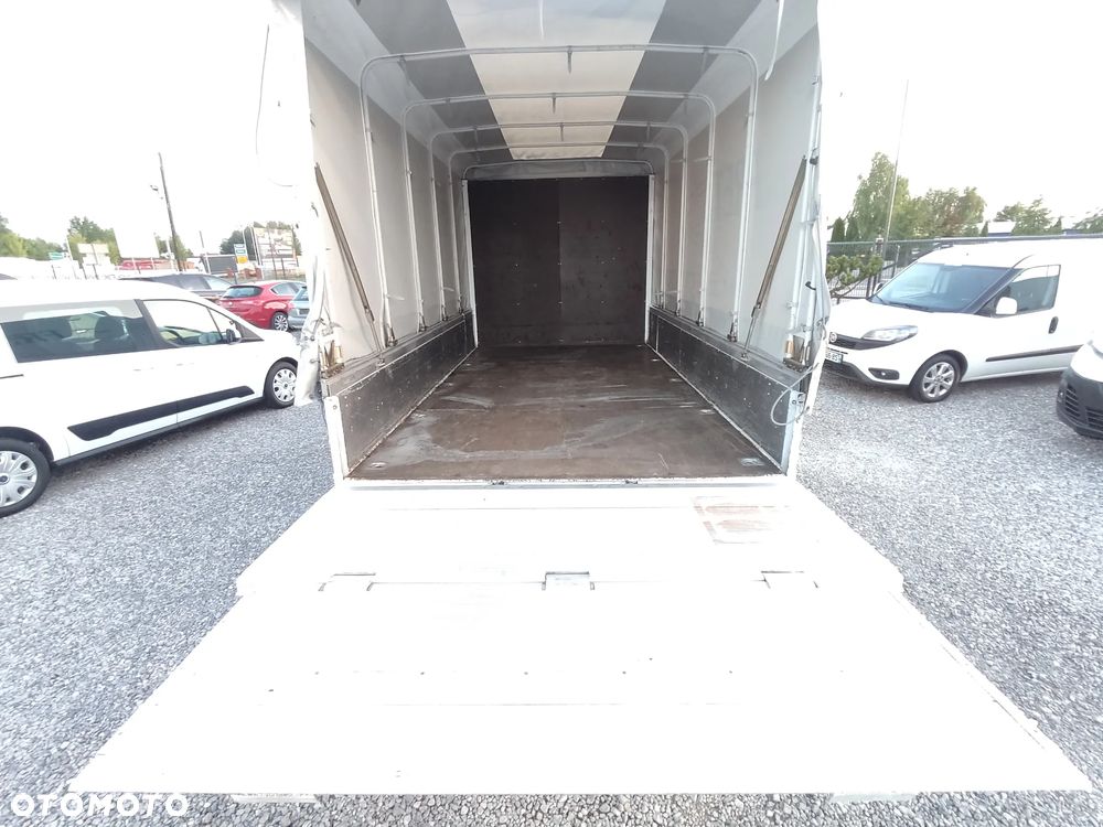 Ford Transit - 27