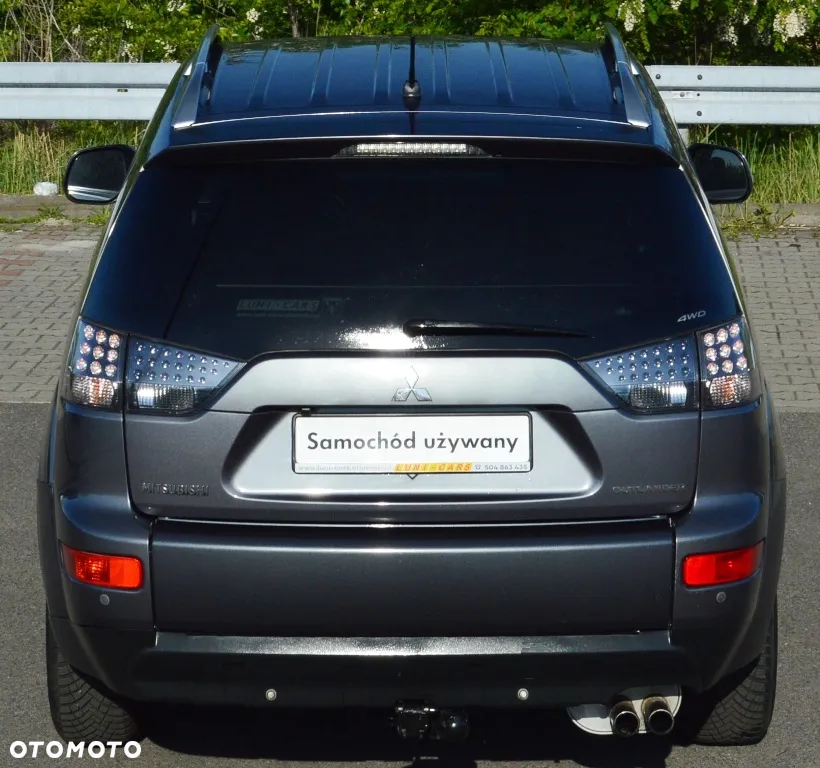 Mitsubishi Outlander - 21