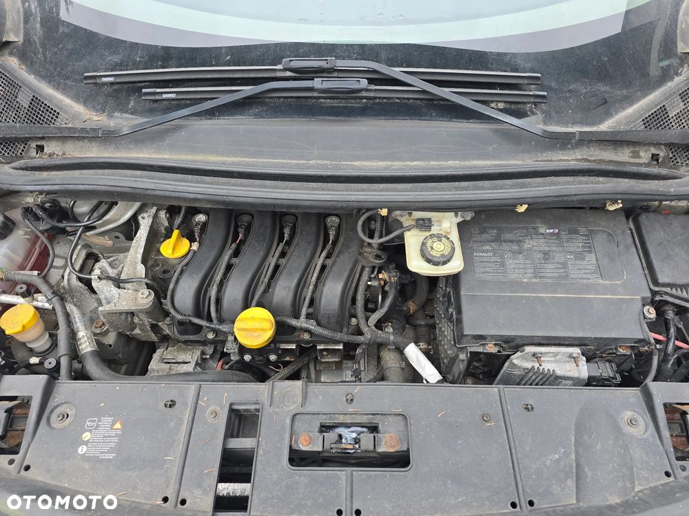 Renault Grand Scenic - 26