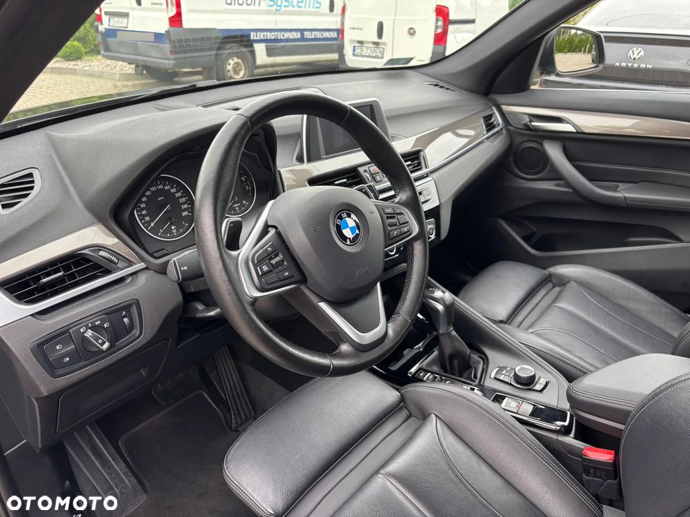 BMW X1 xDrive20i xLine - 15