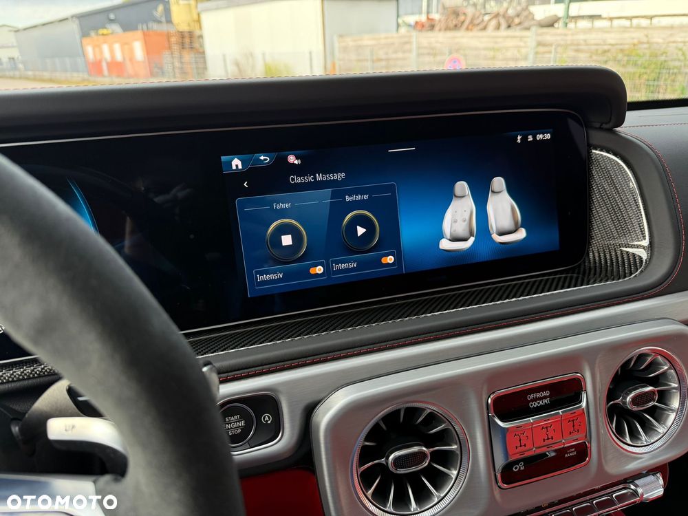 Mercedes-Benz Klasa G AMG 63 AMG Speedshift 9G-TRONIC - 23