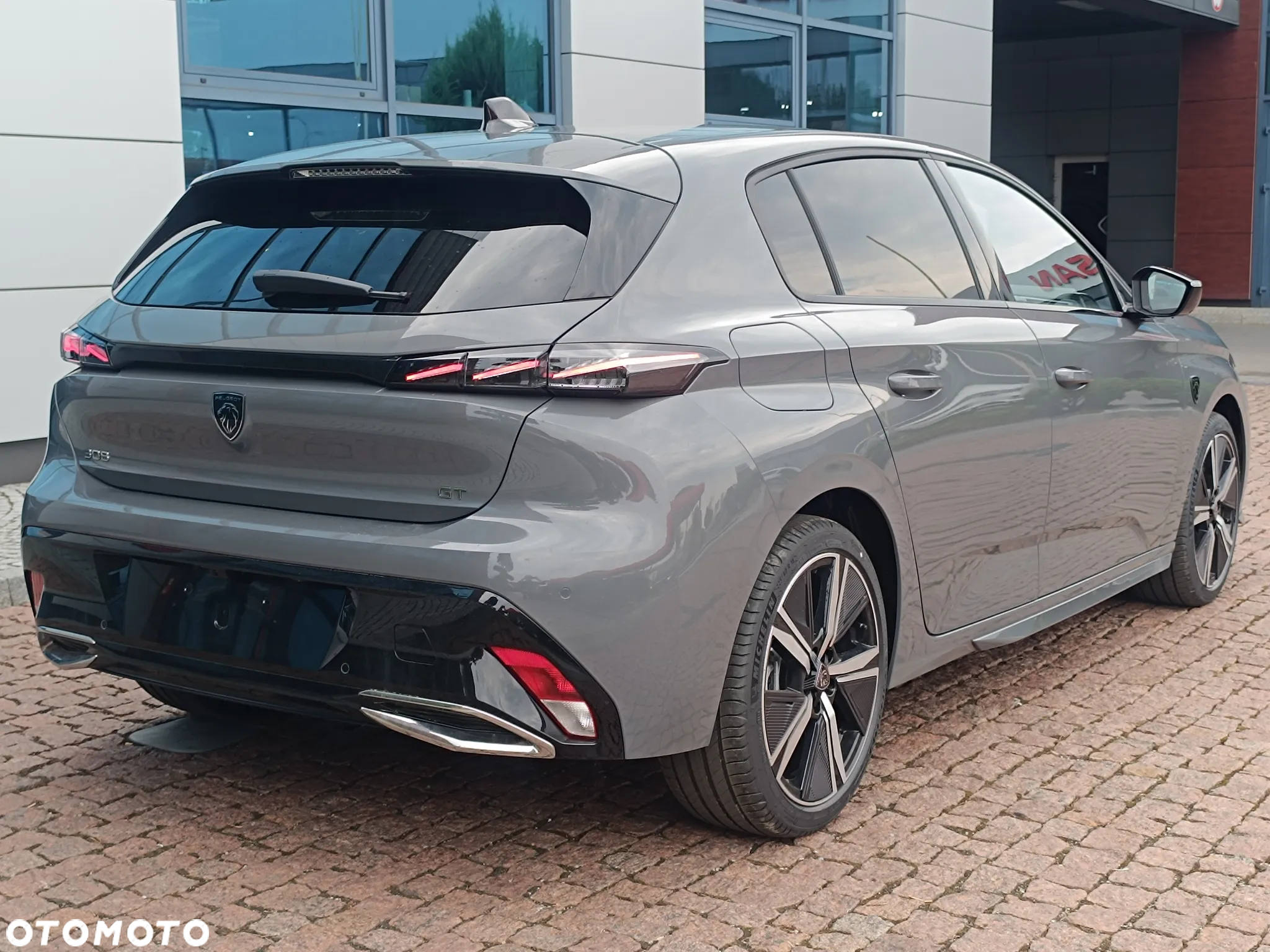 Peugeot 308 1.5 BlueHDi GT S&S EAT8 - 4