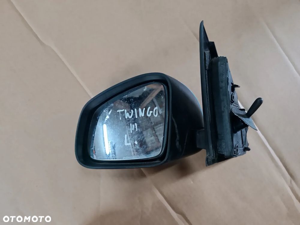 LUSTERKO LEWE RENAULT TWINGO III - 4