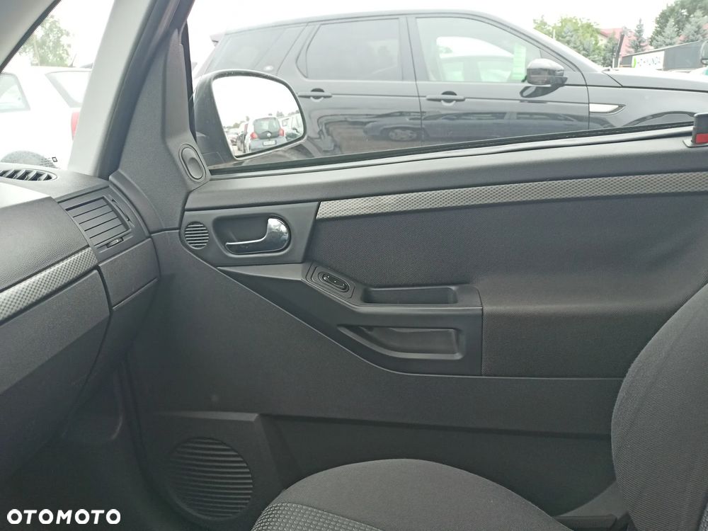 Opel Meriva - 14