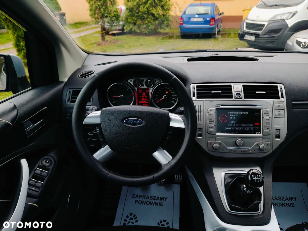 Ford Kuga 2.0 TDCi 4x4 Individual - 37