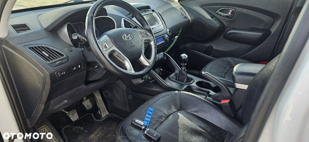 Hyundai ix35 - 10