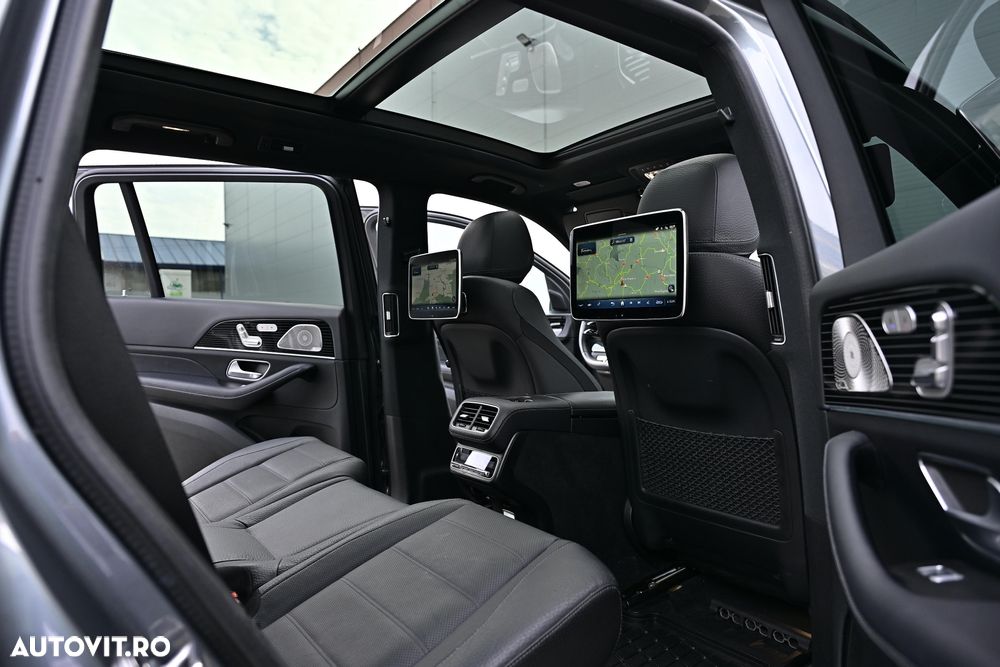 Mercedes-Benz GLS - 11