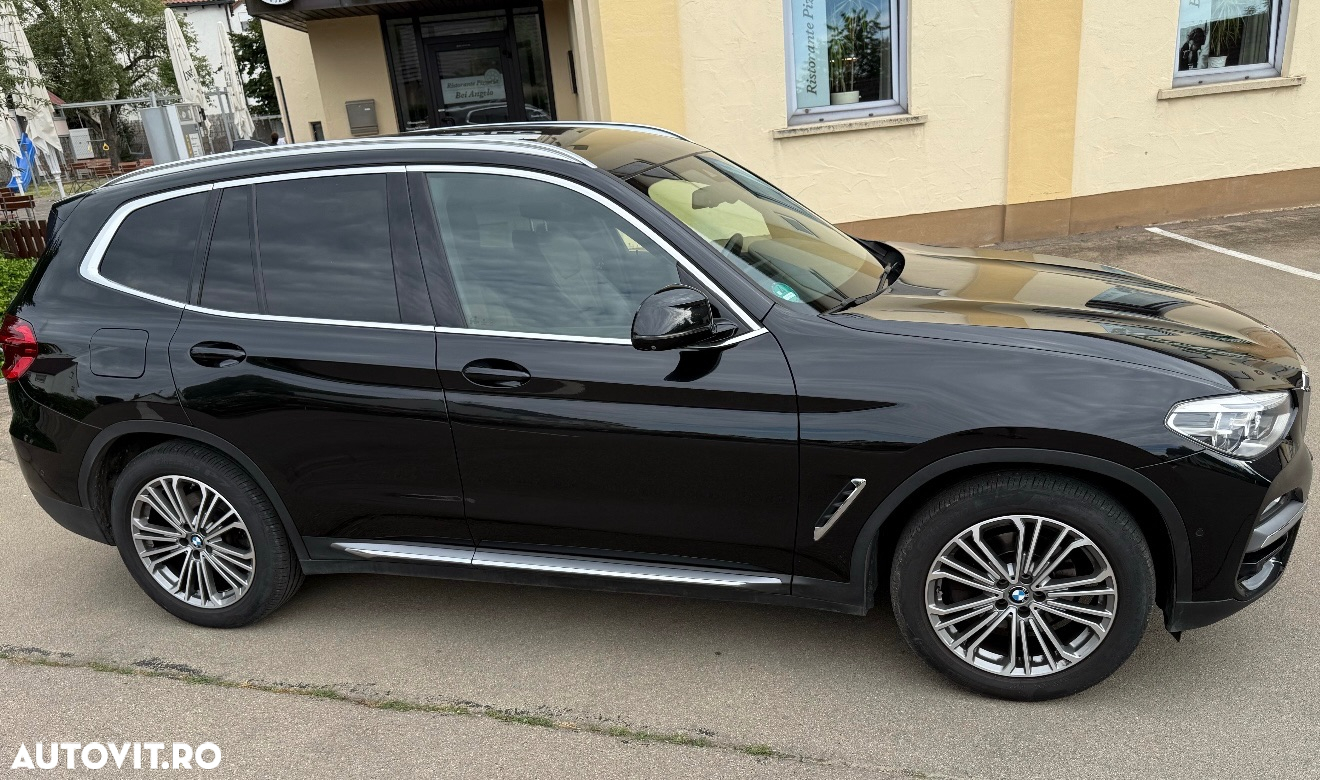 BMW X3 xDrive20i AT Luxury Line - 3