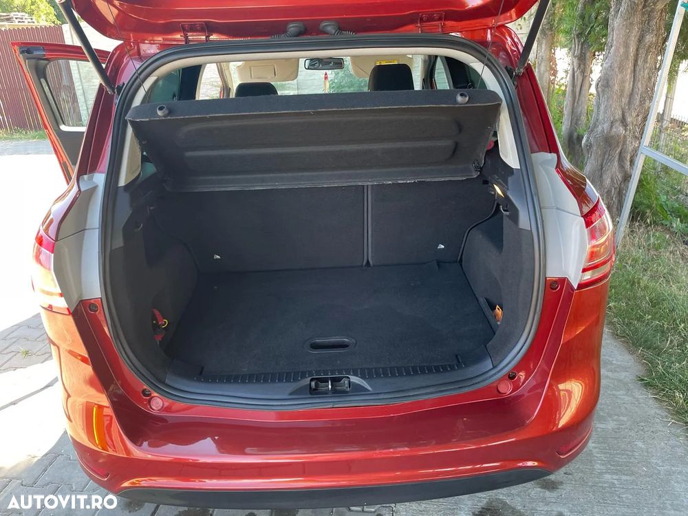 Ford B-Max 1.0 EcoBoost Titanium - 4